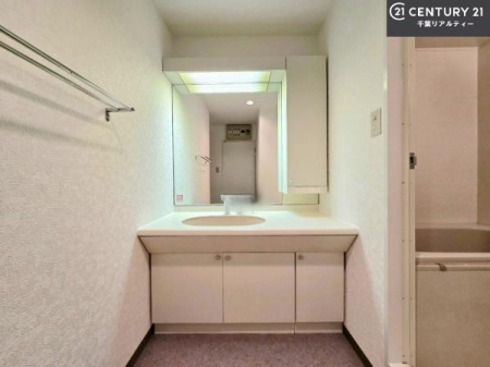 ʑEʏ gȂ𐮂ʏ́A厖łI̐̂镵͋CoIC悭g܂BLXXy[XłˁI
