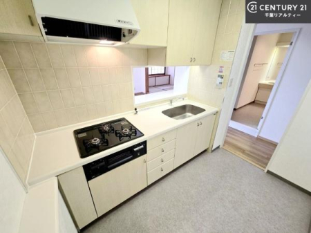 Lb` Ƃ₷VXeLb`łI[tĂ̂ŁAXy[XɕuȂčςނ̂ŁALXgāAKɍƂł܂I