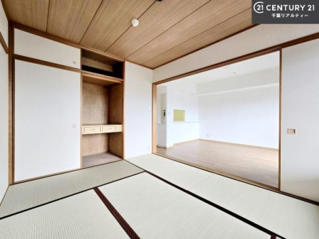 a ^^~̍肪炬^AbNXԁB傫ĴaƂȂĂ܂B{l̐Suav̋ԁB䑐̍YԂ͖̂ЂƎoĂ܂I