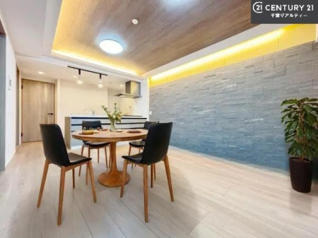 rO ƋCGp[XłBĴLXLDKI\t@[_CjOe[uuĂɂȂȂ̂ŉKɉ߂܂I
R~jP[V₷rOłI