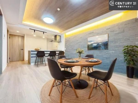 rO ƋCGp[XłBĴLXLDKI\t@[_CjOe[uuĂɂȂȂ̂ŉKɉ߂܂I
R~jP[V₷rOłI