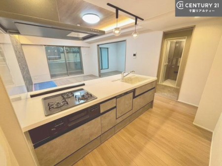 Lb` Ƃ肠钲Xy[XōƂ₷KȃLb`łI
qlƈꏏɂَqy߂LXXy[XłByԂɂȂ肻łˁI