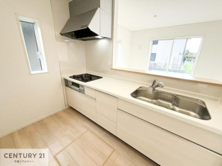 Lb` lC̑ΖʎVXeLb`̗pĂ܂IƑ̃R~jP[VRƑ݌vłB
qlɂڂ͂̂ŊłˁB[͂܂I