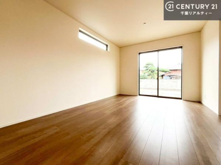 rO 傫ȑ炽Ղ̗z閾邢rOBĴ郊rOŉƑĉ났̎Ԃ߂܂B