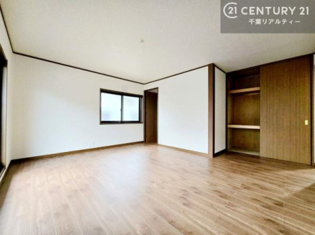 �m�� 2�ʍ̌����m�ۂ������邢�����́A���ʂ����ǂ��A���邭��ϋ��S�n�̗ǂ���ԂƂȂ��Ă���܂��B�����b�N�X���ĉ߂�����S�n�̗ǂ��������ł��I���̖ڊo�߂��X�b�L�����܂��ˁI