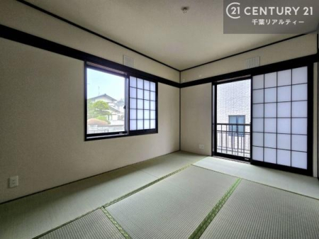 �a�� ���r���O�Ɨאڂ����a���ł��I�Ǝ��̋x�e�X�y�[�X��L�b�Y�X�y�[�X�Ƃ��Ċ��p����̂��悳�����ł��ˁI
�a���̎g�����͖�����I