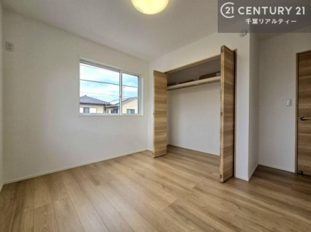 q [Xy[XĂAߗނ₨AwpiȂǂ萮ł܂BLg邽߁AKŐZԂ܂B