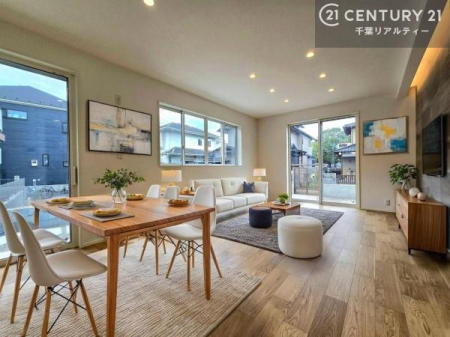 rO ƋCGp[XłBSnǂrO͉ƑRƏW܂܂BƑcR̎ԂłBƑƁAw[Ԃ߂łˁB