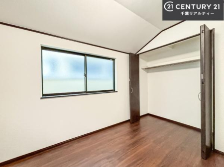 Q VvɃfUCĂ邽߁AƋIт܂I
Cɓ̉ƋuĂ낰Ԃ邱Ƃł܂B