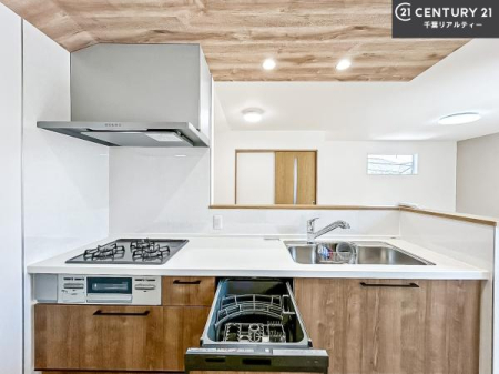 �L�b�`�� �H��@�t���I�Z��������~��͎�r��h�~�Ƃ��đ劈�􂵂܂��I�r���g�C���d�l�Ȃ̂ŁA�ꏊ����炸�����X�y�[�X���L���g���Ď�ۂ悭��Ƃ��o���܂��I