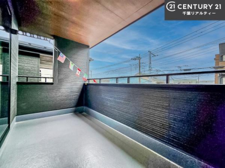 oRj[ zǍDȃoRj[łIꂽɂ͐nJIȎԂy߂܂B
