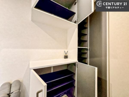  V[Y{bNXtȂ̂ŁAւЕt|₷łI
XbLւŌ˂JuԁÂSnԂo}Ă܂B
