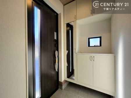  V[Y{bNXtȂ̂ŁAւЕt|₷łI
XbLւŌ˂JuԁÂSnԂo}Ă܂B