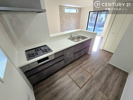 Lb` Ƃ肠钲Xy[XōƂ₷KȃLb`łI
qlƈꏏɂَqy߂LXXy[XłByԂɂȂ肻łˁI