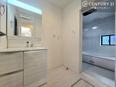 ʑEʏ Oʋdl̐ʏ́AgȂ݂₷I͎[ɂȂĂ܂BhC[₨ϓЕt̂ŐʑXbLƌ邱Ƃo܂I