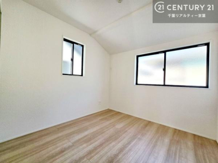 �m�� 2�ʍ̌����m�ۂ������邢�����́A���ʂ����ǂ��A���邭��ϋ��S�n�̗ǂ���ԂƂȂ��Ă���܂��B�����b�N�X���ĉ߂�����S�n�̗ǂ��������ł��I���̖ڊo�߂��X�b�L�����܂��ˁI