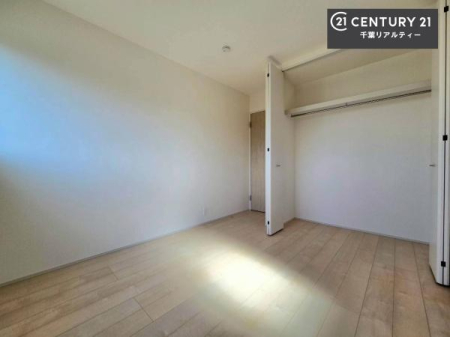 q [Xy[XtĂ̂ŁA}ȗqłU炩TbƕЂÂđϕ֗łIǖʂLXĂ̂ŁA׋xbh̒uɍ܂I