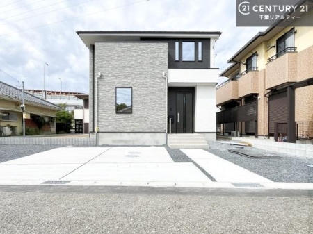 ԏ ԃXy[X2䕪܂IZJhJ[͂AoCN⎩]ԂȂǂuꏊɍ܂BiOP3j