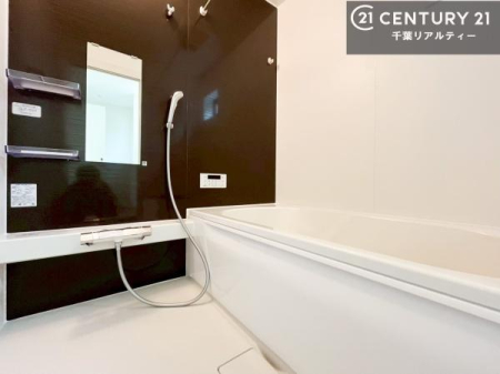  LXoXň̔tbVBL΂̂ŁAɂƐZ܂ˁĨoX^Cy݂ɂȂ܂B