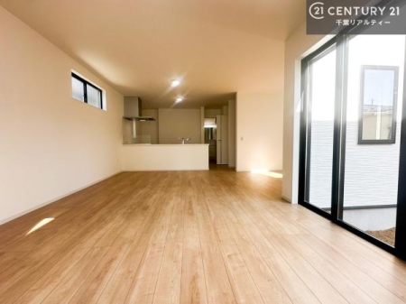 rO LX_CjOXy[XI肨HB΂yԂ߂܂BX̔܂I
zVЕt֗łIyn̔JÒz