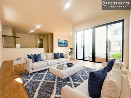 rO ƋCGp[XłBSnǂrO͉ƑRƏW܂܂BƑcR̎ԂłBƑƁAw[Ԃ߂łˁB邭JIȋԂłByn̔JÒz