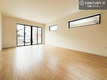 rO ĴLXLDKI\t@[_CjOe[uuĂɂȂȂ̂ŉKɉ߂܂IR~jP[V₷rOłI