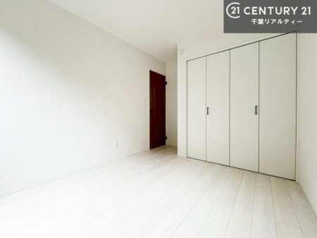 q [Xy[XtĂ̂ŁA}ȗqłU炩TbƕЂÂđϕ֗łIǖʂLXĂ̂ŁA׋xbh̒uɍ܂I