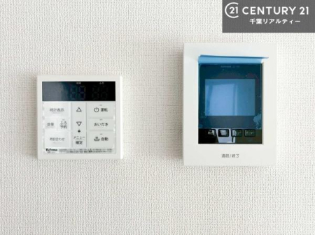 ̑ TVj^[tC^[złql̂ԒȂǂSłˁB
{^ЂƂłC̏ƂƂ̂II[goXB