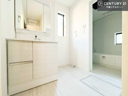 ʑEʏ t̖邢ʎłICɓւłĐɕۂƂł܂IRނ̂łς̎dオǂȂ܂ˁI