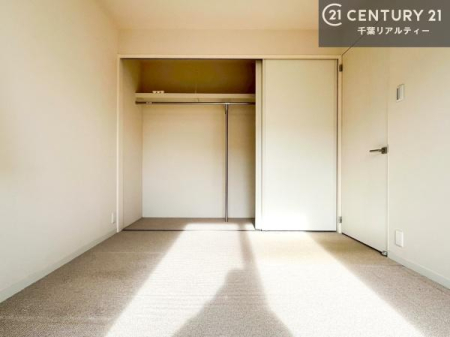 [ Ղ̎[Xy[XŁA炵萮Z܂BƑ̉וꂢɕЕtAKɉ߂܂B