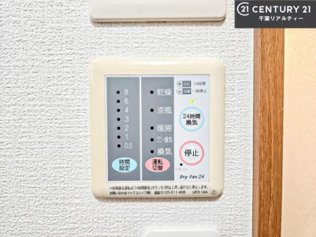 ̑ g[tĂ閣͓IȎdlłI~̓q[gVbN̗\hɂg܂B
J̓ł󕨂̂ŁA󕨂ߍ݂ɂI