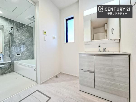 ʑEʏ Oʋdl̐ʏ́AgȂ݂₷I͎[ɂȂĂ܂BhC[₨ϓЕt̂ŐʑXbLƌ邱Ƃo܂I