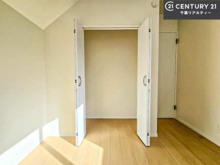 [ e[tI}ȂqlqĂU炩TbƕЕt܂ĨXy[X܂Ƃ肠邨o邱Ƃo܂I