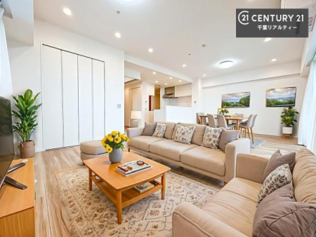 rO ƋCGp[XłBSnǂrO͉ƑRƏW܂܂BƑcR̎ԂłBƑƁAw[Ԃ߂łˁB邭JIȋԂłB