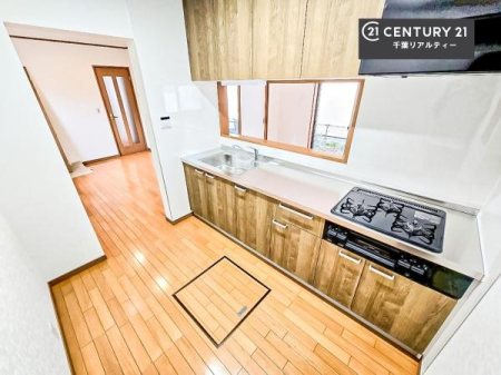 Lb` Ƃ肠钲Xy[XōƂ₷KȃLb`łI
qlƈꏏɂَqy߂LXXy[XłByԂɂȂ肻łˁI