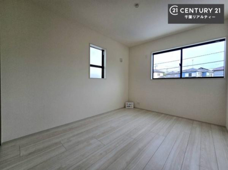 rOȊŐ VvɃfUCĂ邽߁AƋIт܂I
Cɓ̉ƋuĂ낰Ԃ邱Ƃł܂B