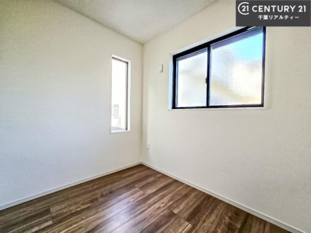 q |oȂ́Aql̂ƂĂSłI
[Xy[X[Ă̂ŎU炩TbƕЕt܂I