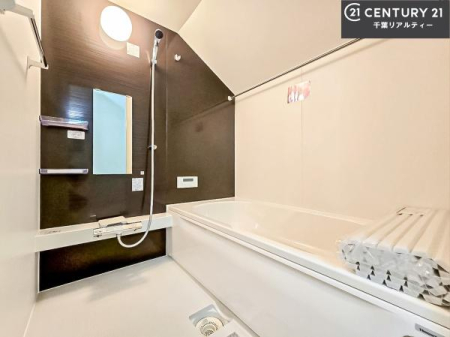  l͋̕C̃oX[́AoĂăoX^C[I
d撣Ă邲JɂD݂̓̓܂āAył݂Ă͂ł傤H