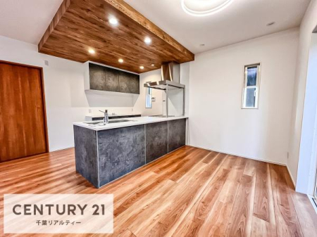 rO LX_CjOXy[XI肨HB΂yԂ߂܂BX̔܂I
zVЕt֗łI