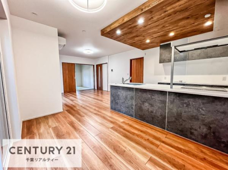 Lb` lC̑ΖʎVXeLb`̗pĂ܂IƑ̃R~jP[VRƑ݌vłB
qlɂڂ͂̂ŊłˁB[͂܂I