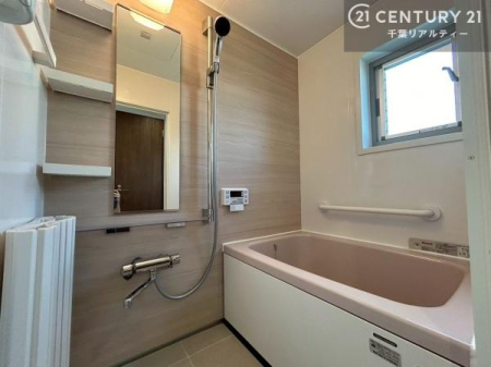  I[goX@\tŁA肩ۉ܂ŎŉKBZłԂȂbNX^Cy߂܂B