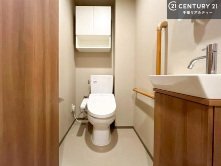 gC ̂F̂􂢂łI₩ŃXbLԂłIƂĂ̂ŁAꂪ₷gCłI