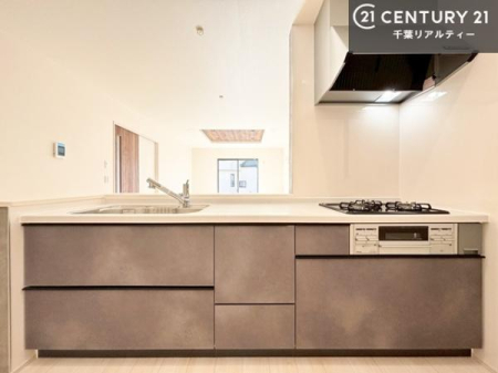 Lb` Ƃ₷VXeLb`łI[tĂ̂ŁAXy[XɕuȂčςނ̂ŁALXgāAKɍƂł܂I