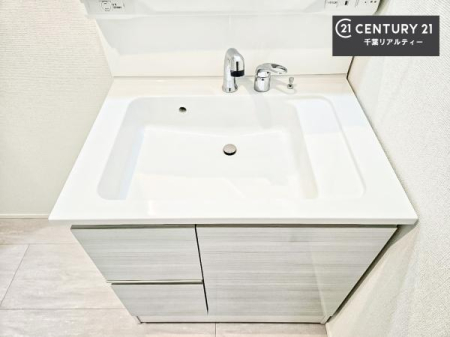 ʑEʏ [ʑ{ÉA˂ɂ̂łꂪyXIۂĂ܂I
LCȐʏŎ̃`x[Vオ܂ˁI