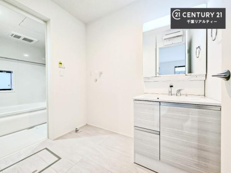 ʑEʏ Oʋdl̐ʏ́AgȂ݂₷I͎[ɂȂĂ܂BhC[₨ϓЕt̂ŐʑXbLƌ邱Ƃo܂I