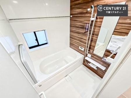  l͋̕C̃oX[́AoĂăoX^C[I
d撣Ă邲JɂD݂̓̓܂āAył݂Ă͂ł傤H