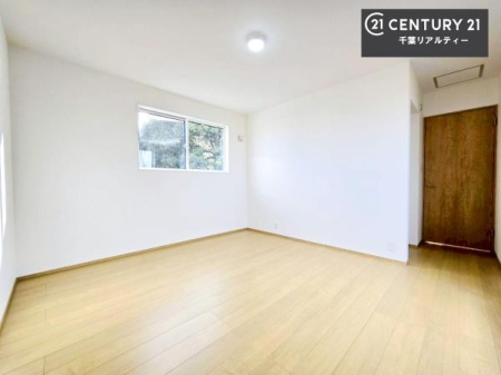 rOȊŐ VvɃfUCĂ邽߁AƋIт܂I
Cɓ̉ƋuĂ낰Ԃ邱Ƃł܂B