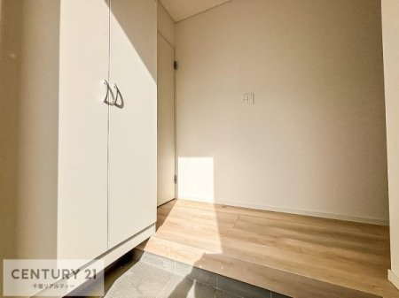  ydlzV[Y{bNXtȂ̂ŁAւЕt|₷łI
XbLւŌ˂JuԁÂSnԂo}Ă܂B

