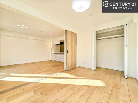 m rOƗאڂḿAƎ̋xeXy[XLbYXy[XƂĊp̂悳łˁI

