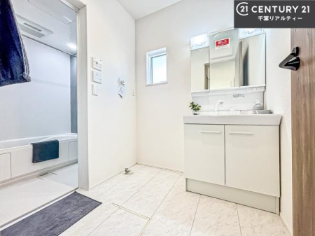 ʑEʏ Oʋdl̐ʏ́AgȂ݂₷I͎[ɂȂĂ܂BhC[₨ϓЕt̂ŐʑXbLƌ邱Ƃo܂I